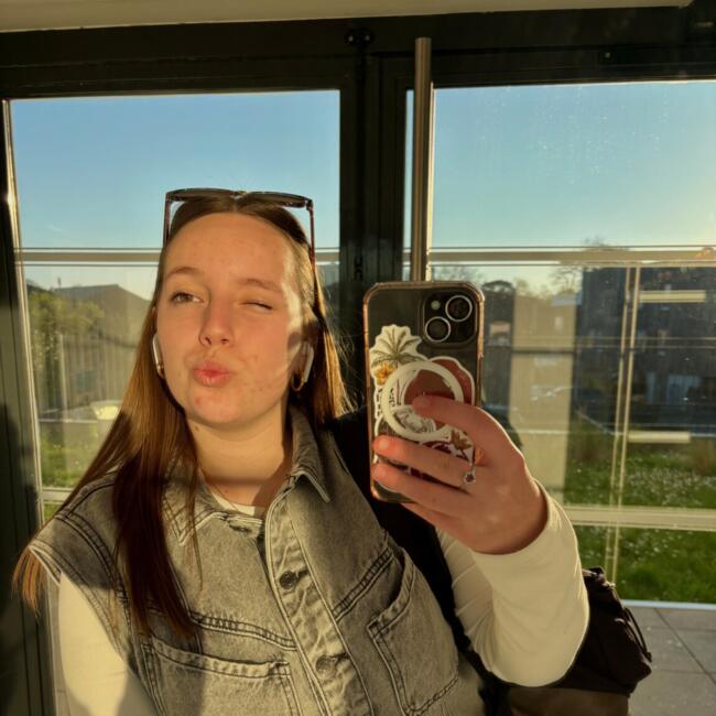 Babysitter in Thouaré-sur-Loire: Lilou