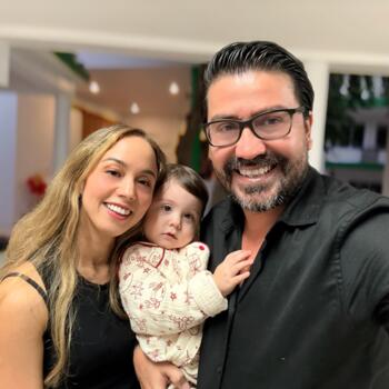 Babysitting job in Mérida: babysitting job Gabriel y Gina