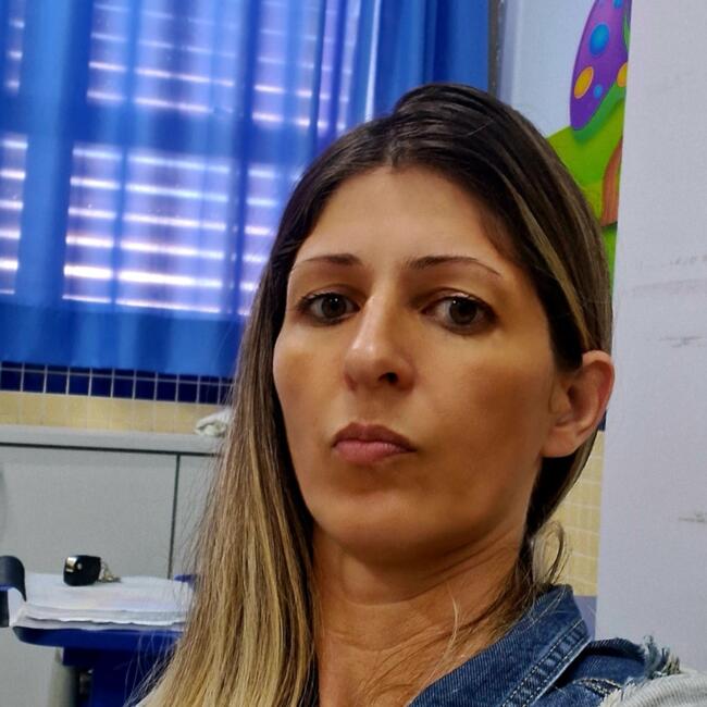 Babysitter in Santana de Parnaíba: Marina