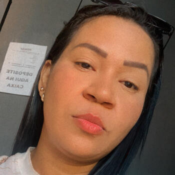 Babysitter Ananindeua: Rosana