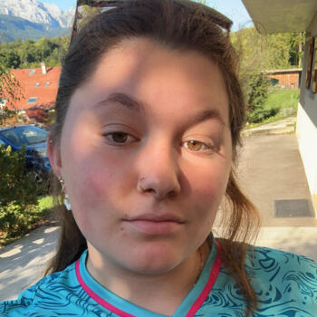 Baby-sitter Bonneville: Nolwenn