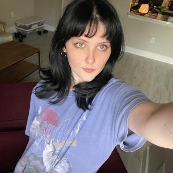 Nanny in Buffalo: Corinne