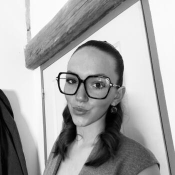 Babysitter Chasnais: Alexia
