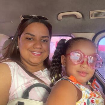 Niñera en Higüey: Elaine
