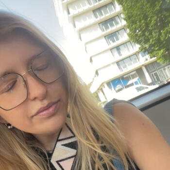 Babysitter in Oostende: Louise