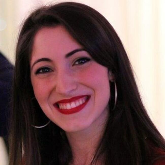 Babysitter in Messina: Erika