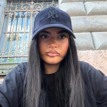 Babysitter in Milan: Maria