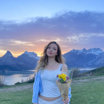 Babysitter in León: Laura