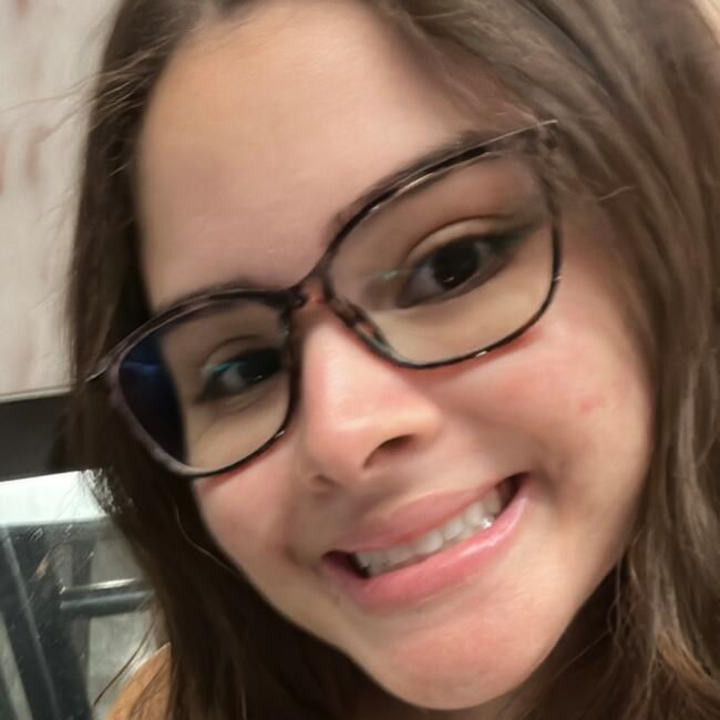 Babysitter in Bilbao: Lais Eishyla