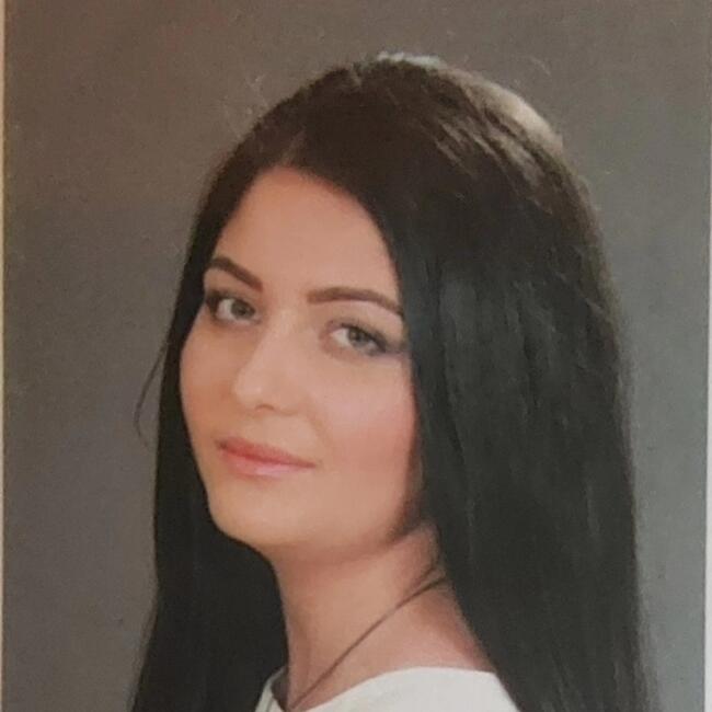 Babysitter in Nyíregyháza: Krisztina