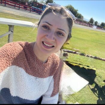 Babysitter in Sacramento: Noor