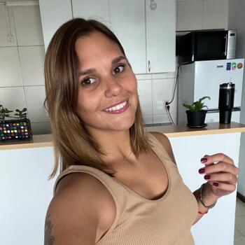 Babysitter in Montevideo: Valentina