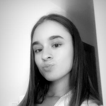 Babysitter Tours: Alexiane