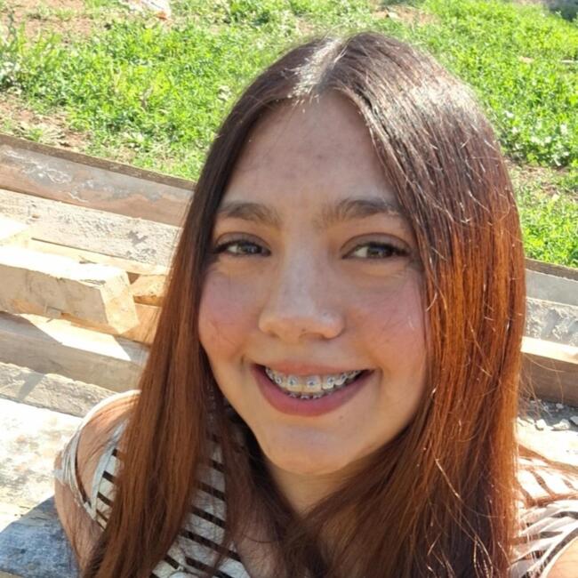 Niñera en Linares: Carla andrea salazar garrido