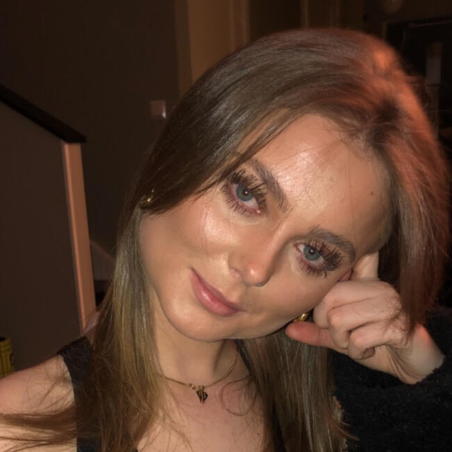 Babysitter in Pfaeffikon: Emilia