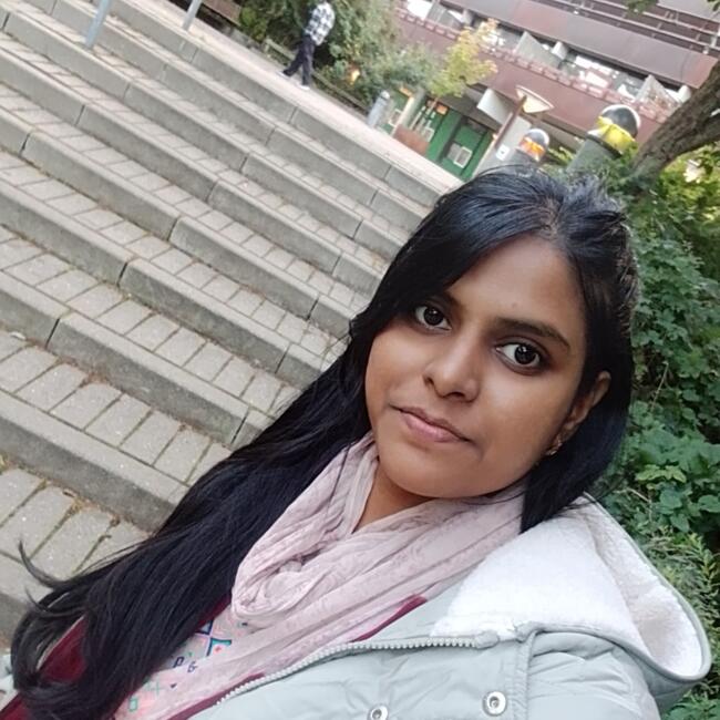 Babysitter i Taastrup Valby: Amina