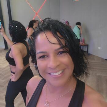Babysitter in São Paulo: Elaine