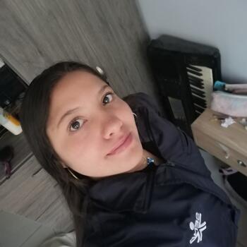 Niñera en Funza: Valentina
