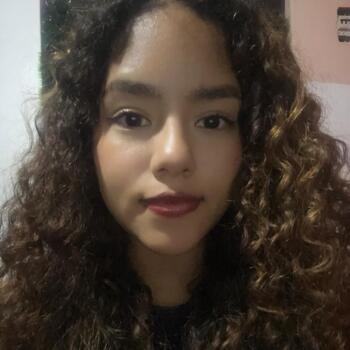 Babysitter in San Borja: Arantxa