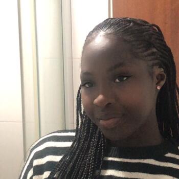 Canguro en Irún: Adji dethie