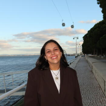 Babysitter em Sintra: Sofia