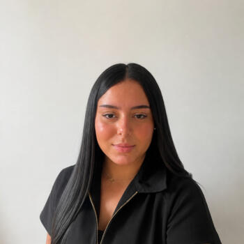 Babysitter in Le Blanc-Mesnil: Maya