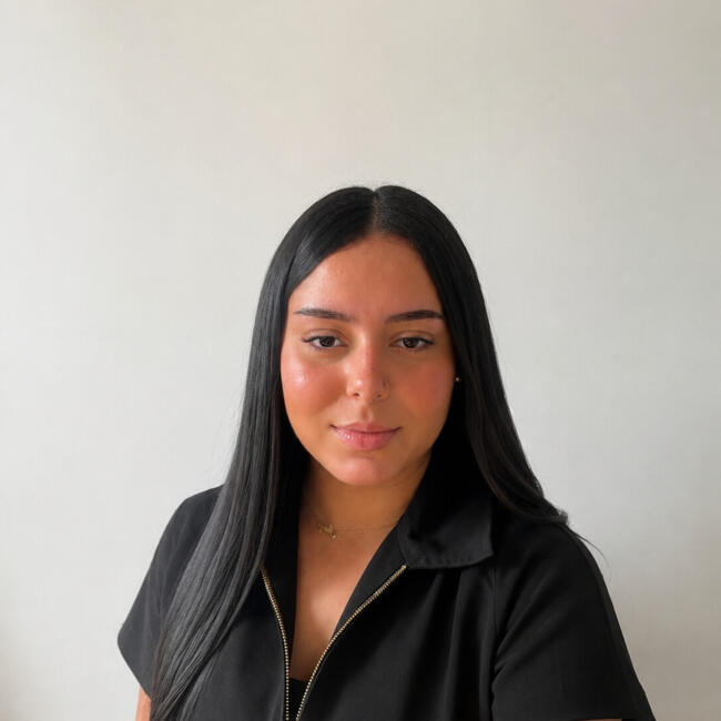 Babysitter in Le Blanc-Mesnil: Maya