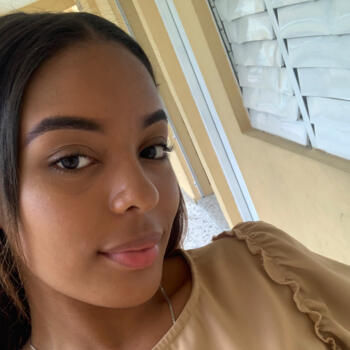 Babysitter in Santo Domingo Este: Mariel