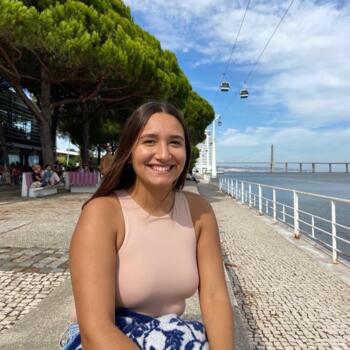 Babysitter em Anadia: Maria