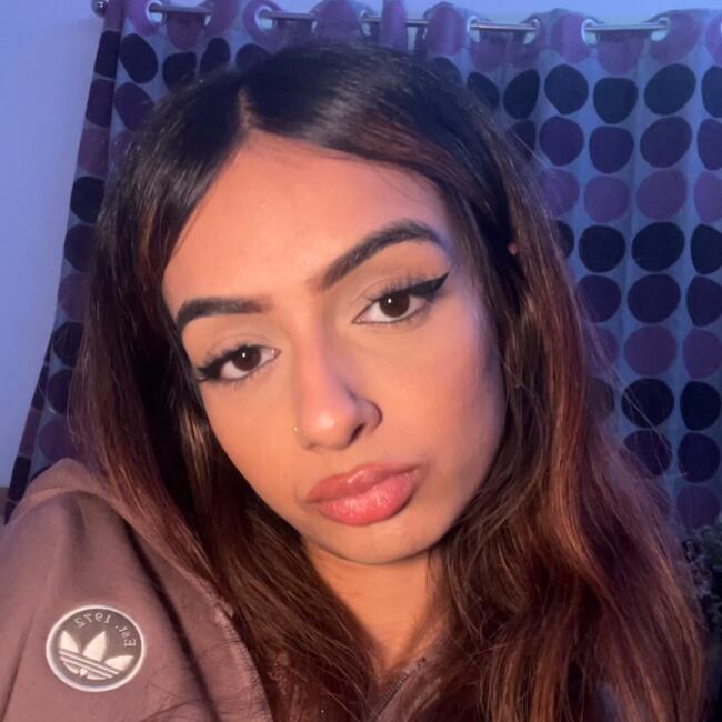 Babysitter in Southampton: Maira