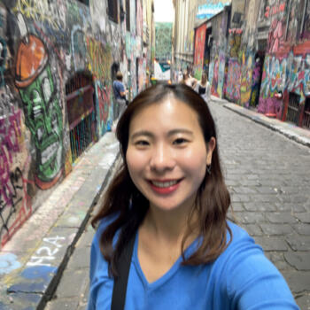 Babysitter Canberra: Rie