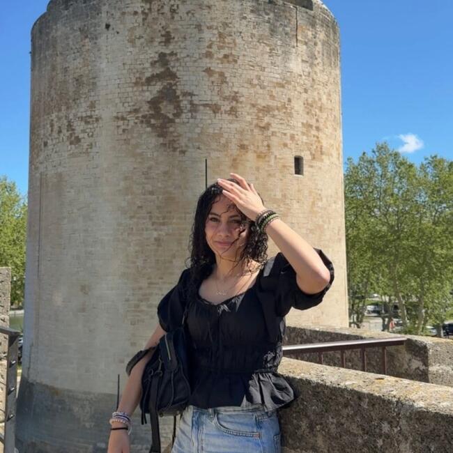 Babysitter in Marseille: Mailis
