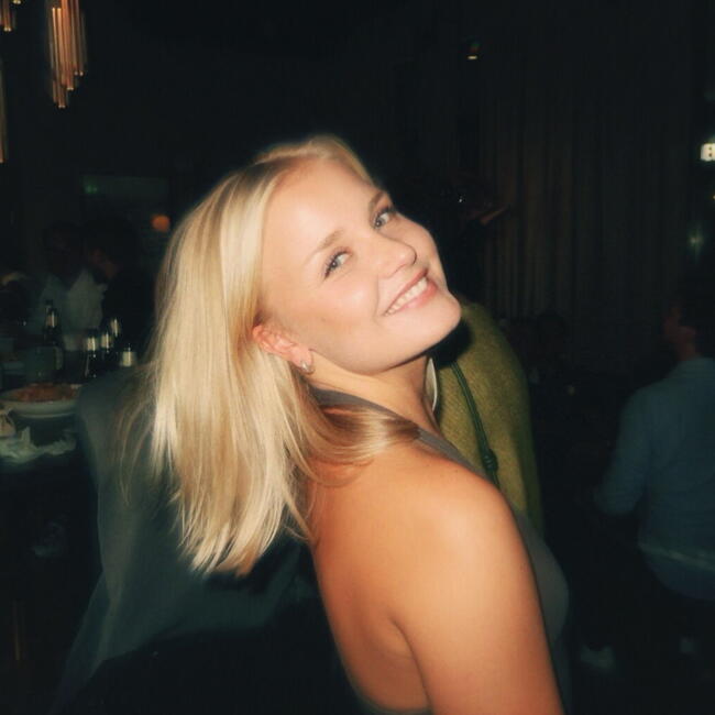 Babysitter in Skärholmen (Stockholms län): Amalia