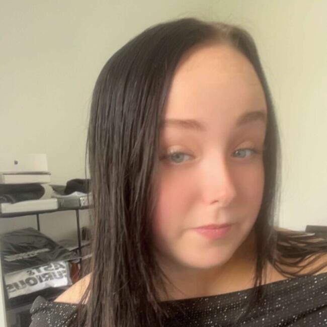 Babysitter in Mézidon-Canon: Kimberley