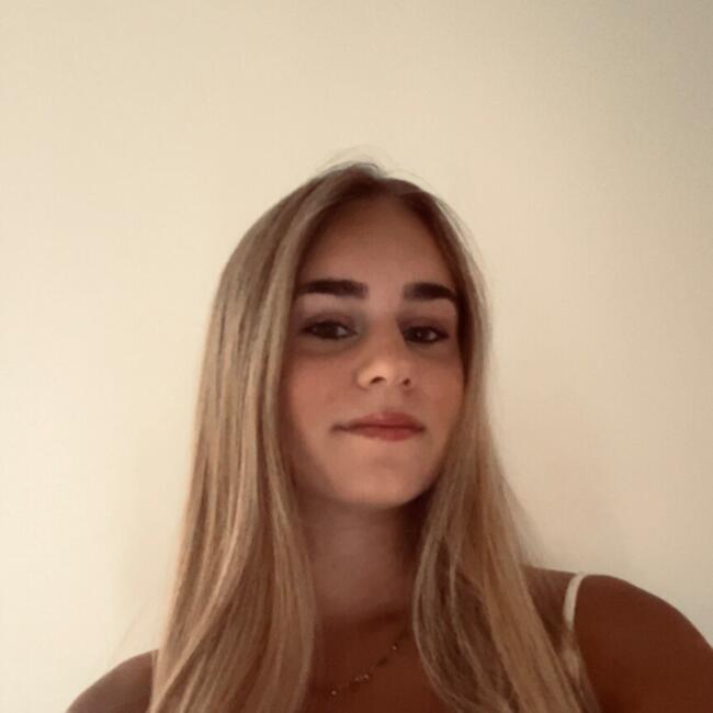 Babysitter in Wichelen: Catharina