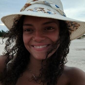 Babysitter in Rio Grande: Sarah Gabrielle Almeida