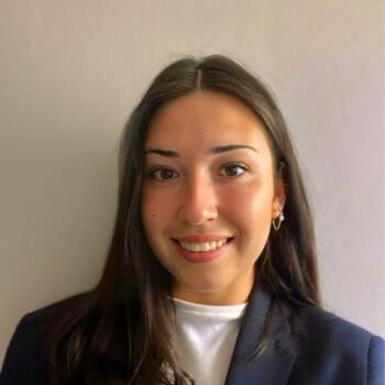 Babysitter in Laval: Mathilde