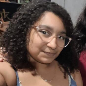 Babysitter Camaçari: Bruna Beatriz