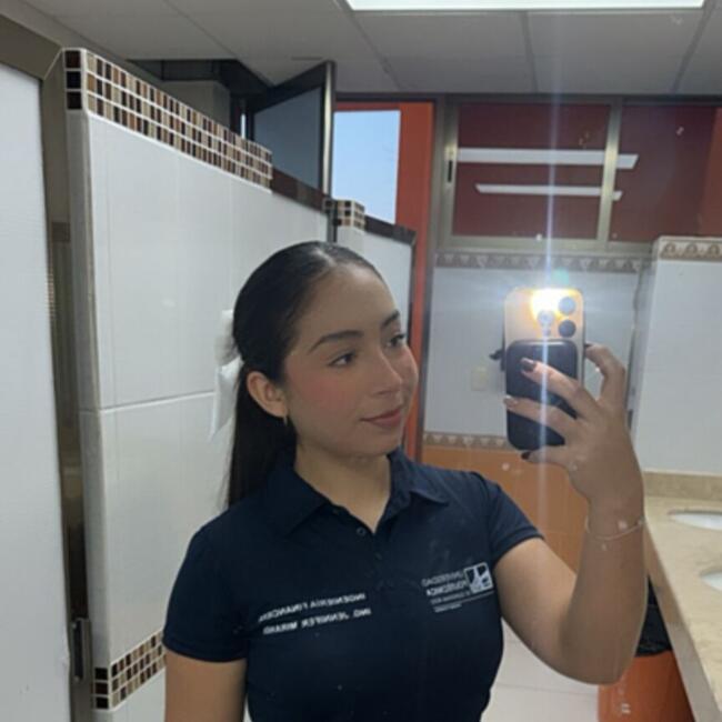 Babysitter in Cancún: Jennifer