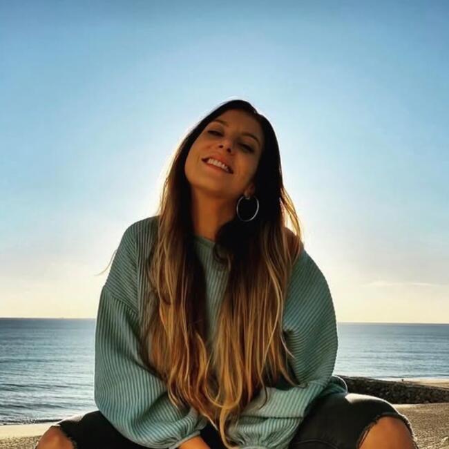 Babysitter em Boliqueime: Melanie