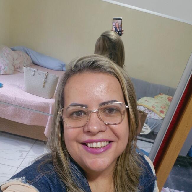 Babysitter in Itaguaí: Deise
