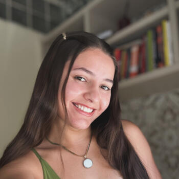 Babysitter in Milan: Angela