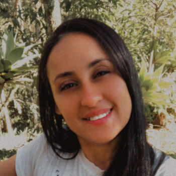 Babá em Cotia: Vanessa