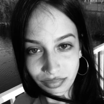 Babysitter in Pátrai: Μαριετα