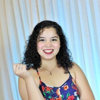 Babysitter in Uberlândia: Carol
