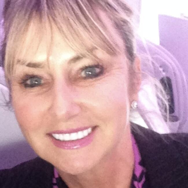 Babysitter in Auckland: Karen