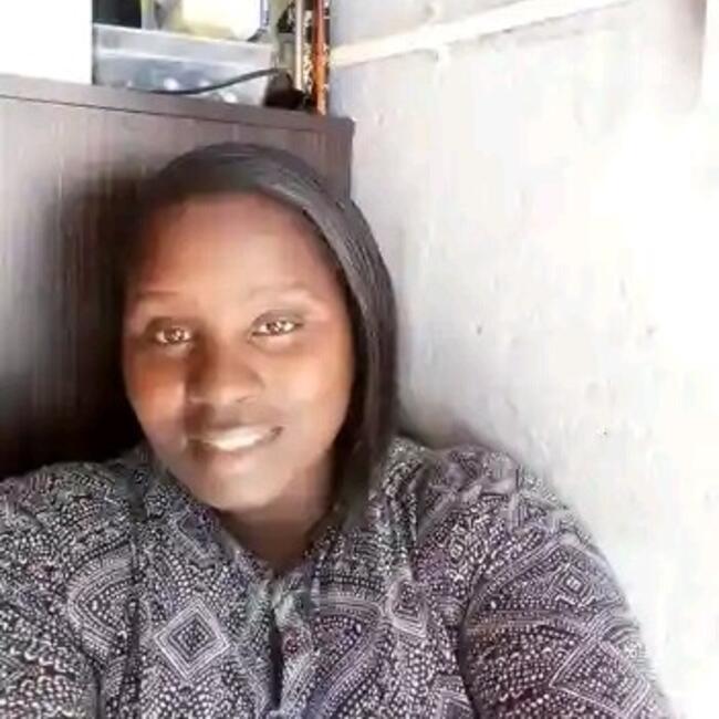 Babysitter in Cape Town: Charmaine