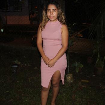 Babysitter Panama City: Gisselle