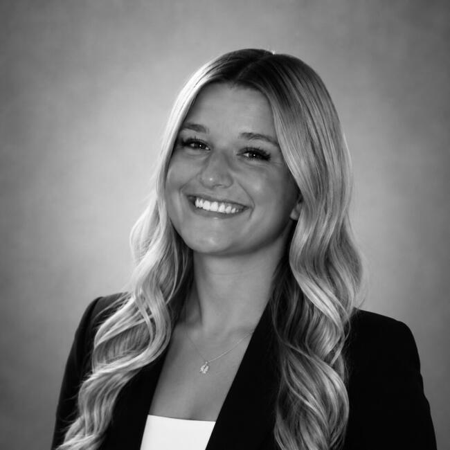 Babysitter in Niagara Falls: Alexis