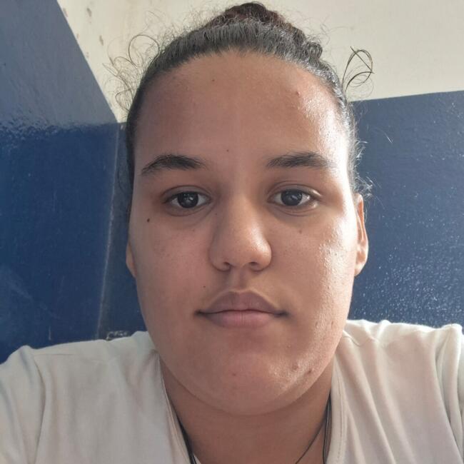 Babysitter in Itaperuna: Alexandra
